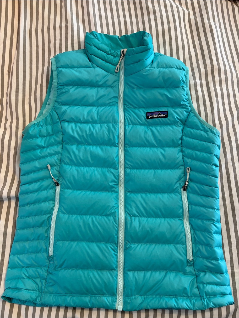 Patagonia Aqua Quilted Down Vest